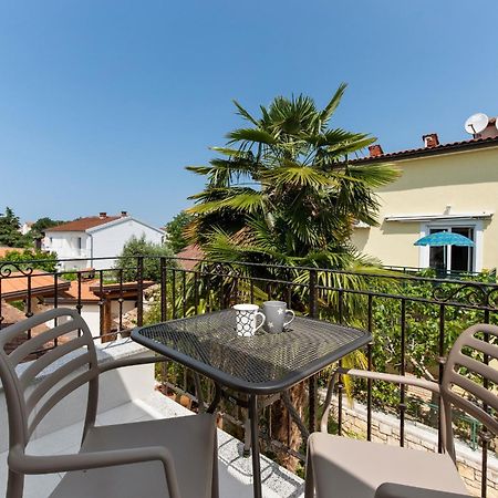 Villa Hope - Apartments With Shared Pool ポレッチ 部屋 写真
