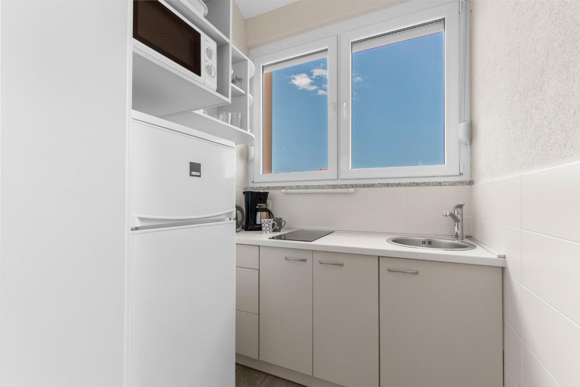 Villa Hope - Apartments With Shared Pool ポレッチ 部屋 写真