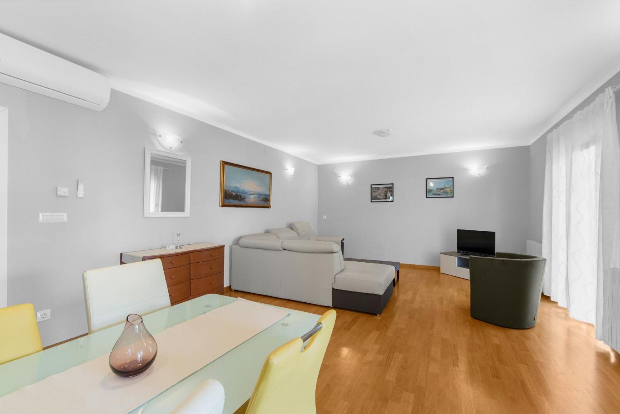 Villa Hope - Apartments With Shared Pool ポレッチ 部屋 写真