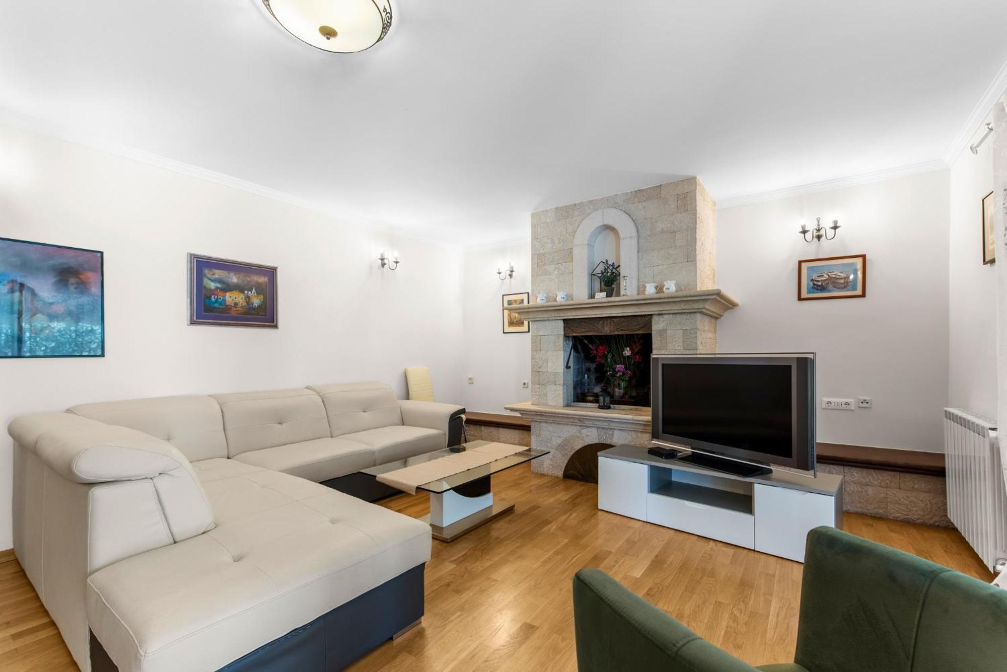 Villa Hope - Apartments With Shared Pool ポレッチ 部屋 写真