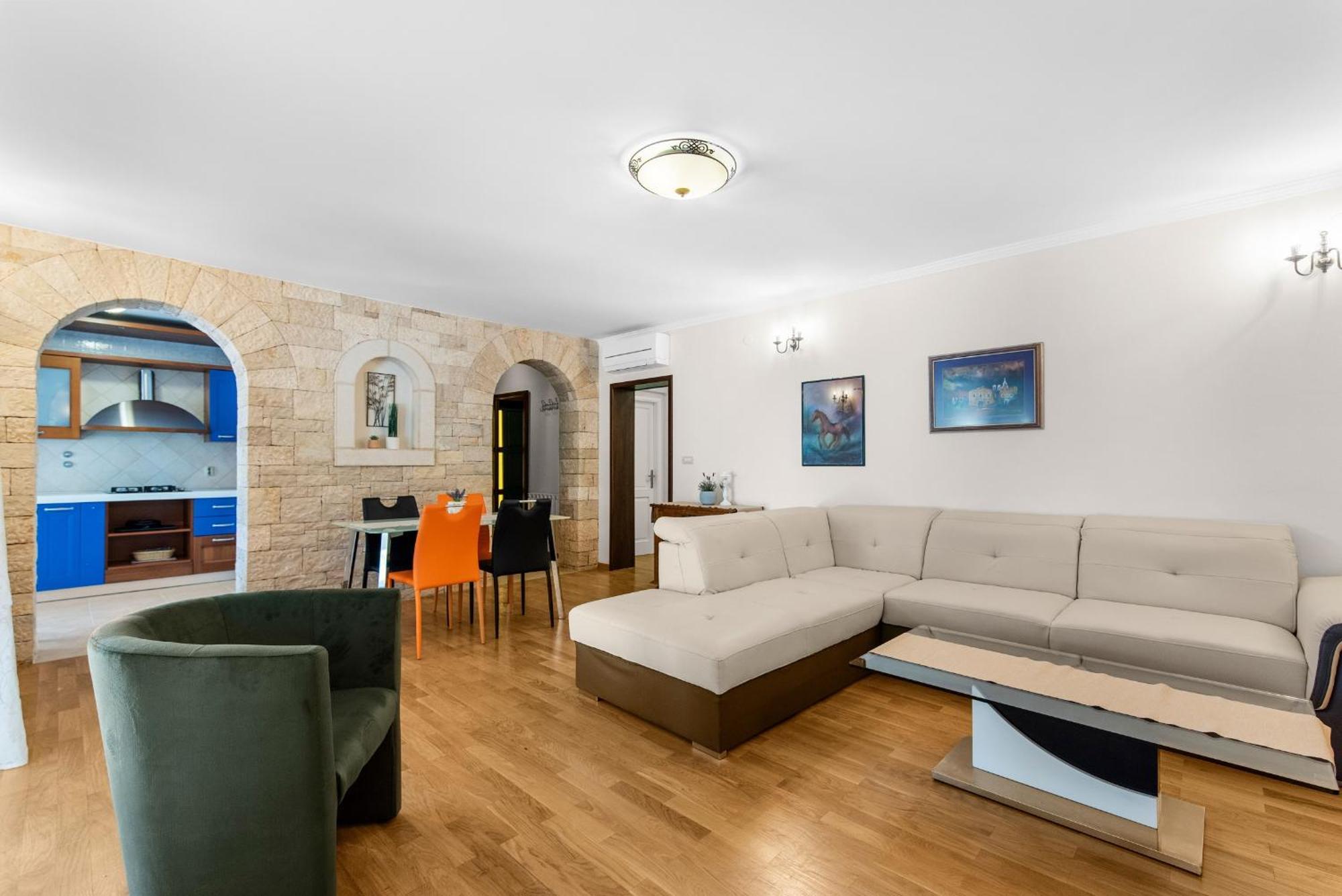 Villa Hope - Apartments With Shared Pool ポレッチ 部屋 写真