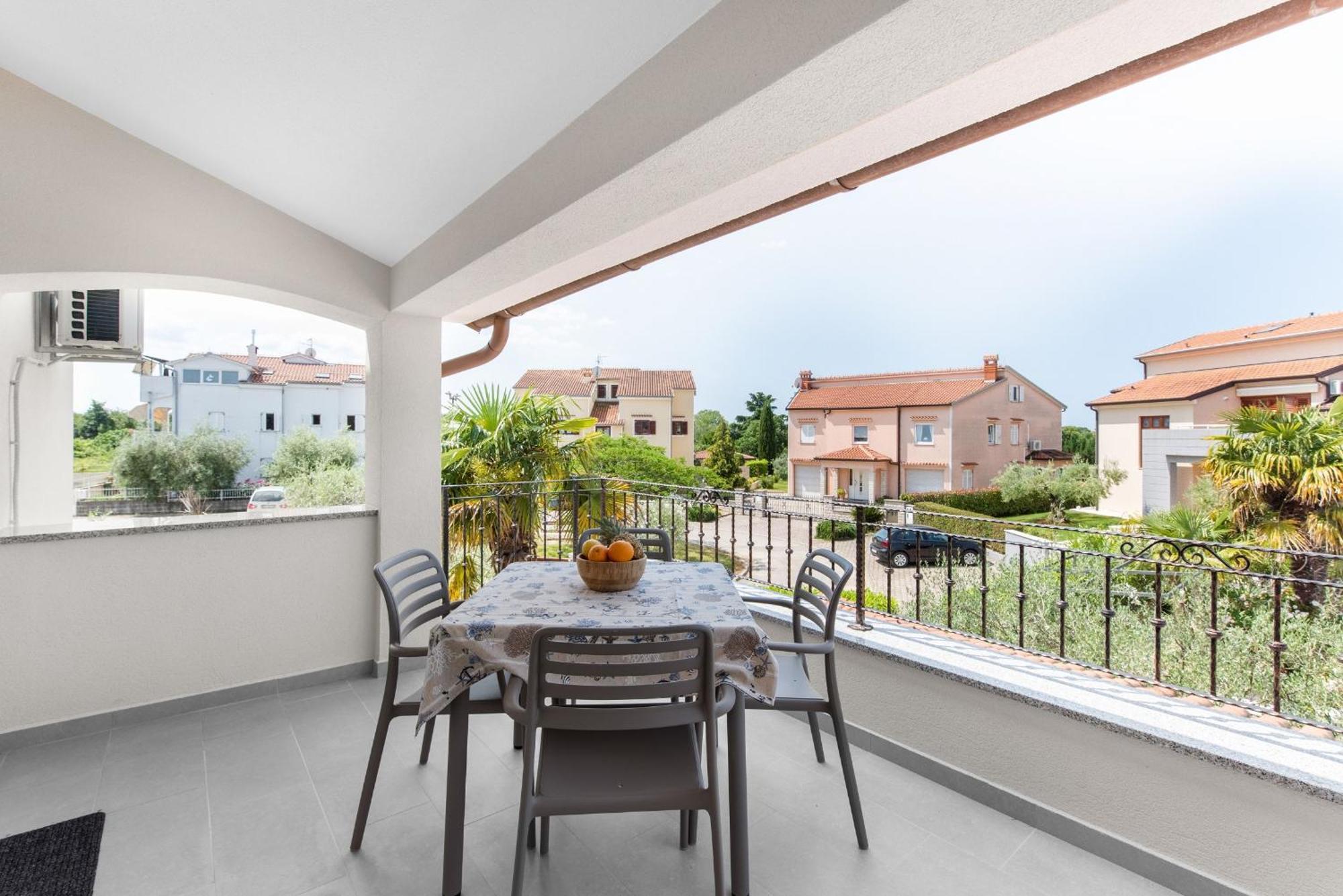 Villa Hope - Apartments With Shared Pool ポレッチ 部屋 写真